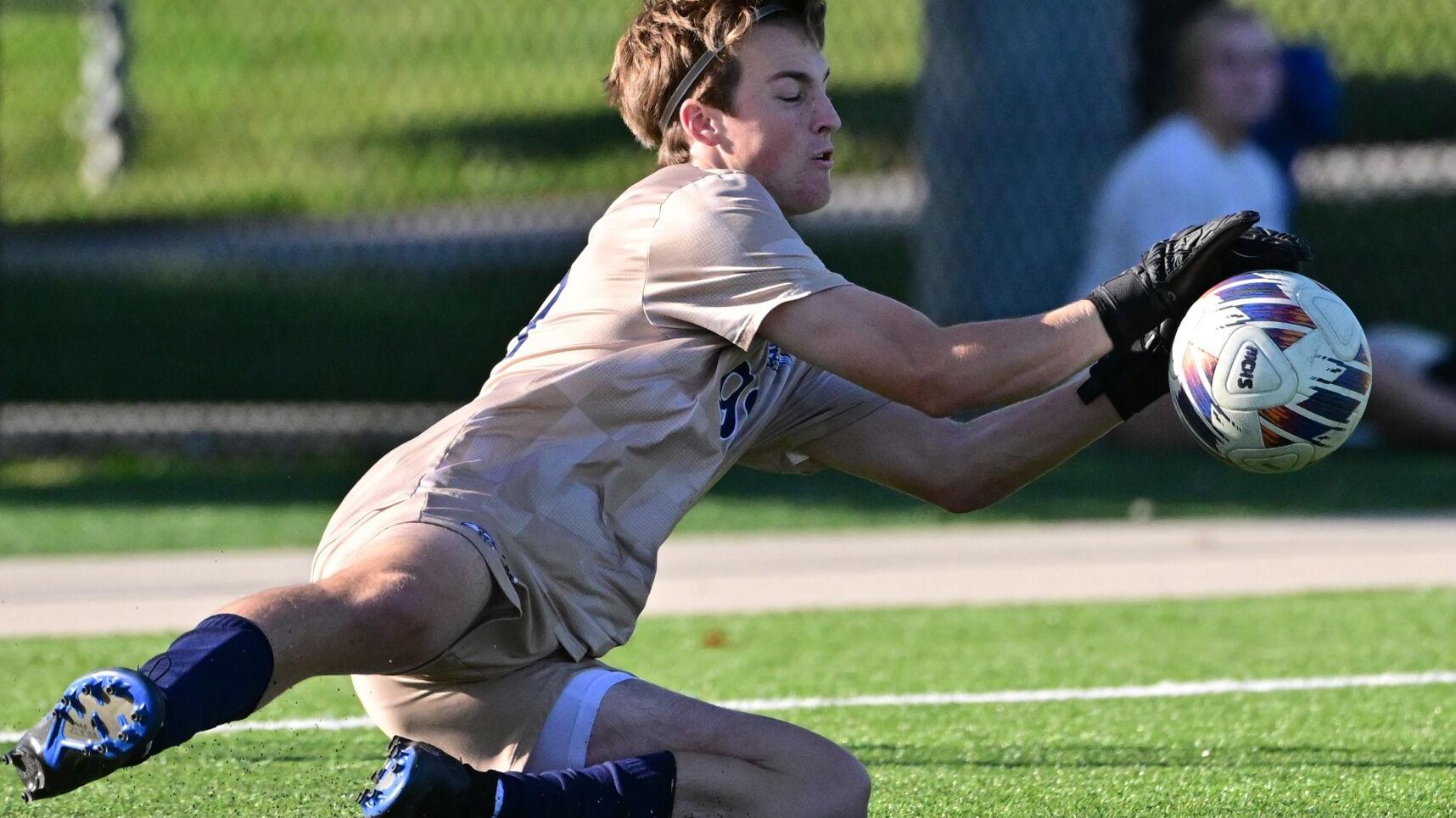 Father McGivney, Columbia advance to play in Class 1A boys soccer sectional title game